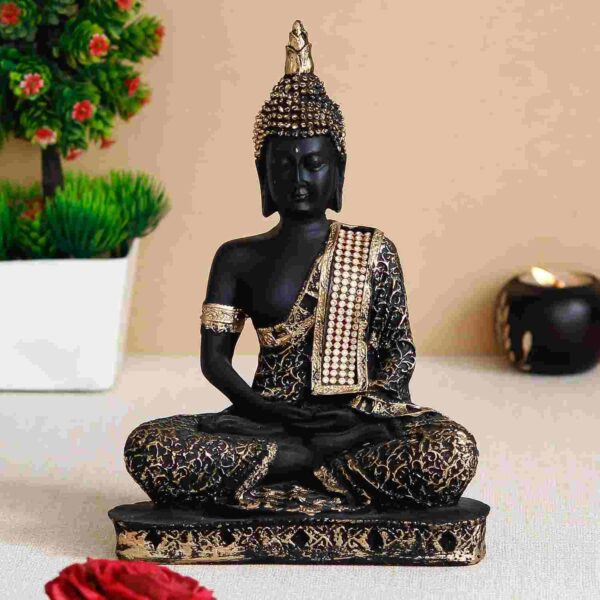 Buddha statue